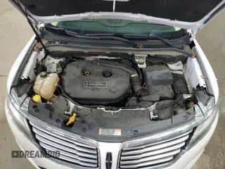 2015 Lincoln MKC z VIN 5LMTJ2AH7FUJ02335, wystawiony jako Copart lot #48035155 z przebiegiem 112 171 mil mil oraz Czysty tytuł • Clean title. Historia ofert i sprzedaży dostępna na DreamBid. Obrazek 11.