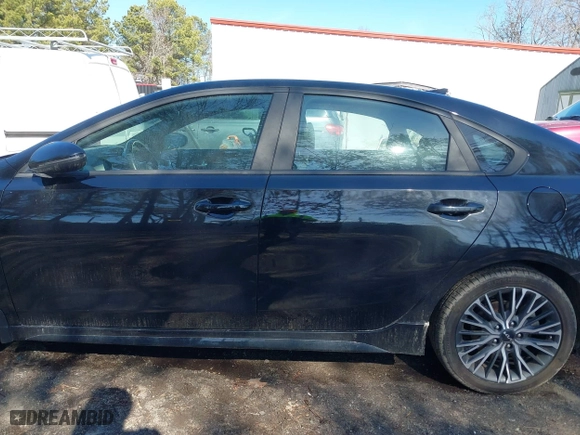 2023 Kia Forte GT-Line with VIN 3KPF54AD1PE529267, listed as a IAAI auction lot 41446436 with 42,947 mi miles. Bid and sale history available at carsss.com. Image 14.