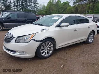 2014 Buick LaCrosse Leather with VIN 1G4GB5G32EF100686, listed as a IAAI auction lot 41916918 with 153,707 mi miles. Bid and sale history available at carsss.com. Image 2.