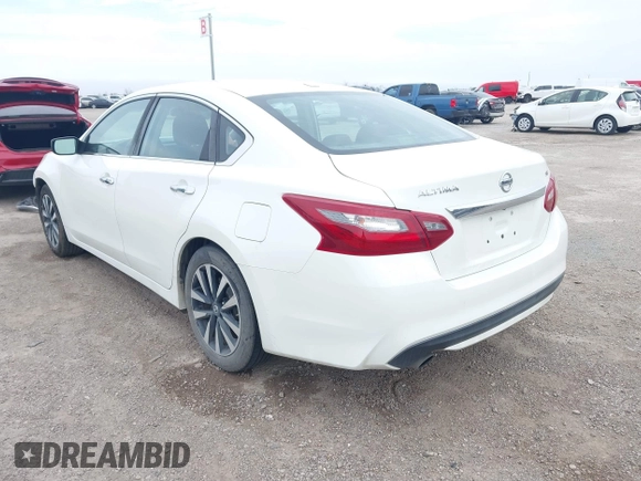 2018 Nissan Altima SR with VIN 1N4AL3AP9JC210806, listed as a IAAI auction lot 41735439 with 134,119 mi miles and . Bid and sale history available at DreamBid. Image 3.