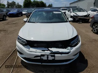 2019 Volkswagen Jetta SEL with VIN 3VWE57BU9KM265836, listed as a Copart auction lot 61817615 with 130,011 mi miles and Clean title. Bid and sale history available at DreamBid. Image 5.