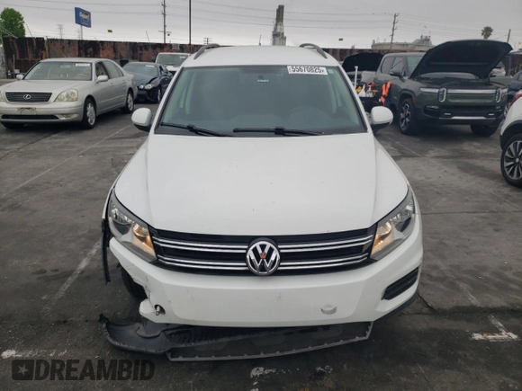 2015 Volkswagen Tiguan R-Line with VIN WVGAV7AX1FW610467, listed as a Copart auction lot 55670825 with 113,870 mi miles and Salvage Title. Bid and sale history available at DreamBid. Image 5.