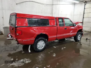 1995 GMC Sonoma with VIN 1GTCT19W1S8525073, listed as a Copart auction lot 48029445 with 122,777 mi miles and Salvage Title. Bid and sale history available at carsss.com. Image 3.