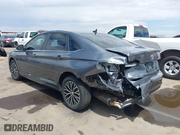 2021 Volkswagen Jetta S z VIN 3VWC57BU1MM024086, wystawiony jako IAAI lot #42009047 z przebiegiem 48 280 mil mil oraz . Historia ofert i sprzedaży dostępna na DreamBid. Obrazek 6.