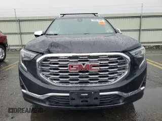 2019 GMC Terrain Denali with VIN 3GKALXEX3KL105541, listed as a Copart auction lot 59677945 with 44,870 mi miles and Salvage title. Bid and sale history available at DreamBid. Image 5.