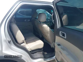 2012 Ford Explorer XLT with VIN 1FMHK7D81CGA67929, listed as a IAAI auction lot 42552460 with 84,452 mi miles and . Bid and sale history available at DreamBid. Image 8.