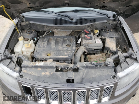 2016 Jeep Compass Latitude with VIN 1C4NJDEB6GD687332, listed as a Copart auction lot 44217275 with 131,952 mi miles and Salvage Title. Bid and sale history available at DreamBid. Image 14.