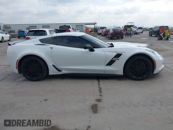 2018 Chevrolet Corvette Grand Sport 2LT with VIN 1G1YY2D73J5106468, listed as a IAAI auction lot 41790853 with 10,646 mi miles. Bid and sale history available at carsss.com. Image 13.