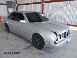2001 Mercedes-Benz E-Class with VIN WDBJF65J81B215945, listed as a IAAI auction lot 41707410 with 227,668 mi miles. Bid and sale history available at carsss.com. Image 1.