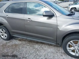 2010 Chevrolet Equinox LT w/1LT with VIN 2CNALDEW4A6339056, listed as a IAAI auction lot 42026582 with 1 mi miles. Bid and sale history available at carsss.com. Image 12.