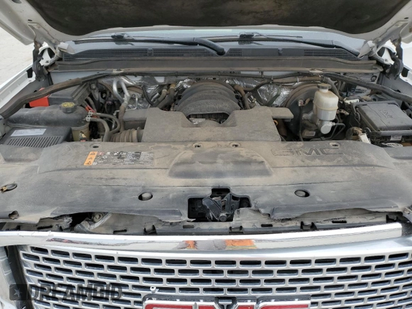 2017 GMC Yukon XL Denali with VIN 1GKS2HKJ7HR171444, listed as a Copart auction lot 48777095 with 174,006 mi miles and Salvage Title. Bid and sale history available at carsss.com. Image 12.