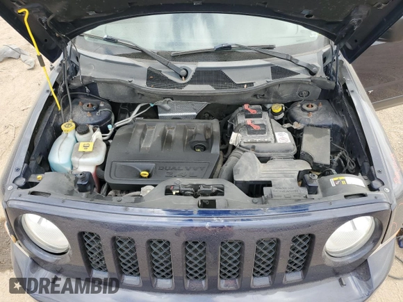 2015 Jeep Patriot Latitude with VIN 1C4NJRFB8FD366581, listed as a Copart auction lot 56221585 with 171,009 mi miles and Salvage title. Bid and sale history available at DreamBid. Image 11.