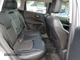2017 Jeep Compass Latitude с VIN 3C4NJDBB8HT603012, выставлен на аукционе Copart как лот 59435415 с пробегом 95 984 миль миль и Списание • Salvage title. История ставок и продаж доступна на DreamBid. Изображение 10.