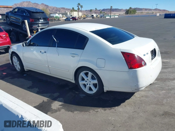 2005 Nissan Maxima 3.5 SL with VIN 1N4BA41E65C843333, listed as a IAAI auction lot 41693064 with 221,240 mi miles. Bid and sale history available at carsss.com. Image 3.