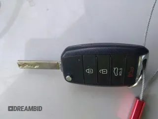 2016 Kia Optima LX z VIN 5XXGT4L31GG049316, wystawiony jako IAAI lot #41786981 z przebiegiem 148 345 mil mil oraz . Historia ofert i sprzedaży dostępna na DreamBid. Obrazek 11.
