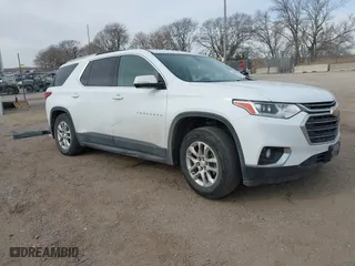 2018 Chevrolet Traverse LT Cloth with VIN 1GNEVGKW8JJ167095, listed as a IAAI auction lot 41479356 with 98,615 mi miles. Bid and sale history available at carsss.com. Image 1.