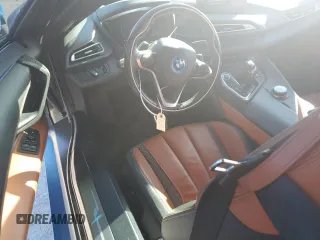 2019 BMW i8 z VIN WBY2Z6C50KVG98108, wystawiony jako Copart lot #78229043 z przebiegiem 31 133 mil mil oraz Szkoda całkowita • Salvage title. Historia ofert i sprzedaży dostępna na DreamBid. Obrazek 8.
