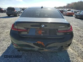 2019 BMW 3 Series 330i with VIN WBA5R1C50KAK10701, listed as a Copart auction lot 83441694 with 69,076 mi miles and Salvage Title. Bid and sale history available at carsss.com. Image 6.