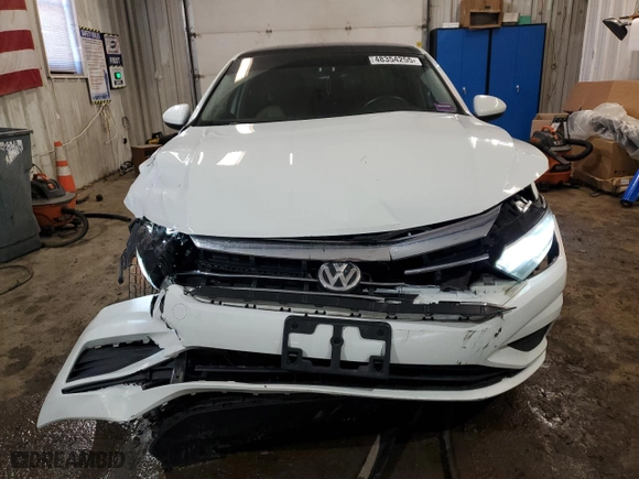 2019 Volkswagen Jetta S with VIN 3VWCB7BU8KM137877, listed as a Copart auction lot 48354255 with 83,318 mi miles and Salvage Title. Bid and sale history available at carsss.com. Image 5.