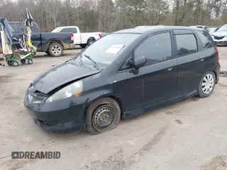 2007 Honda Fit Sport with VIN JHMGD37617S061689, listed as a IAAI auction lot 41498241 with 129,466 mi miles. Bid and sale history available at carsss.com. Image 2.