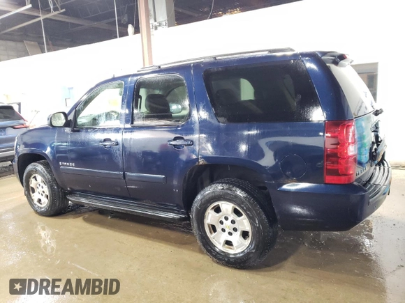 2007 Chevrolet Tahoe LTZ with VIN 1GNFK13047J131157, listed as a Copart auction lot 60333625 with 300,738 mi miles and Clean title. Bid and sale history available at DreamBid. Image 2.