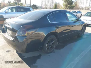 2012 Nissan Altima 2.5 S with VIN 1N4AL2AP8CN476335, listed as a IAAI auction lot 41400538 with 141,506 mi miles. Bid and sale history available at carsss.com. Image 4.