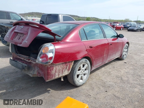 2003 Nissan Altima S with VIN 1N4AL11E83C179747, listed as a IAAI auction lot 41933290 with 196,025 mi miles. Bid and sale history available at carsss.com. Image 4.