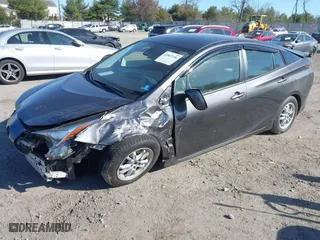 2018 Toyota Prius Two with VIN JTDKBRFU1J3581929, listed as a IAAI auction lot 41887196 with 1 mi miles. Bid and sale history available at carsss.com. Image 2.