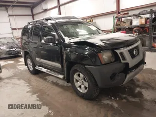2011 Nissan Xterra S z VIN 5N1AN0NW9BC500318, wystawiony jako IAAI lot #41569314 z przebiegiem 226 686 mil mil oraz . Historia ofert i sprzedaży dostępna na DreamBid. Obrazek 1.