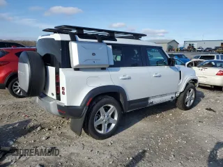 2022 Land Rover Defender SE with VIN SALEP7RU1N2091011, listed as a Copart auction lot 44146415 with 40,867 mi miles and Salvage title. Bid and sale history available at DreamBid. Image 3.