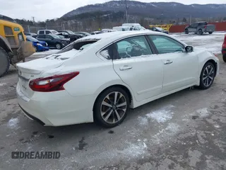 2017 Nissan Altima SV with VIN 1N4AL3AP7HC119737, listed as a IAAI auction lot 41630783 with 82,713 mi miles and . Bid and sale history available at DreamBid. Image 4.
