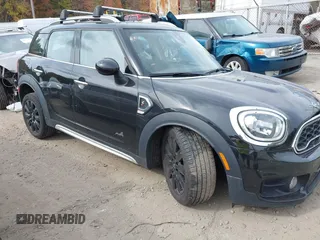 2019 MINI Countryman Cooper S с VIN WMZYT5C5XK3E70278, выставлен на аукционе IAAI как лот 40580254 с пробегом 72 451 миль миль и . История ставок и продаж доступна на DreamBid. Изображение 14.