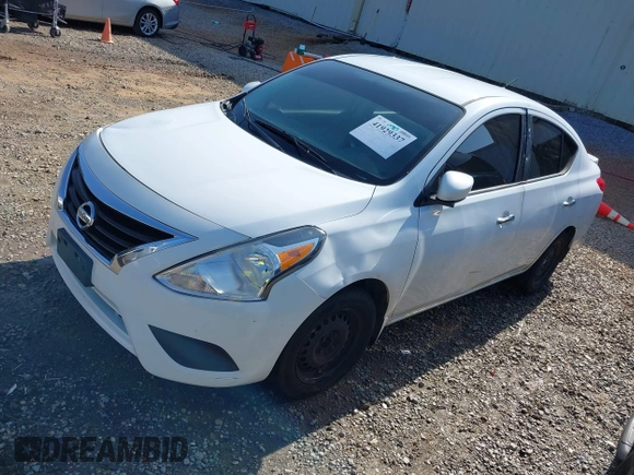 2015 Nissan Versa SV with VIN 3N1CN7AP0FL931860, listed as a IAAI auction lot 41929337 with 148,432 mi miles. Bid and sale history available at carsss.com. Image 2.