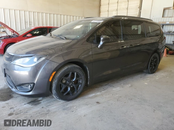 2018 Chrysler Pacifica Touring L с VIN 2C4RC1BG0JR275003, выставлен на аукционе Copart как лот 52110085 с пробегом 83 484 миль миль и Списание • Salvage title. История ставок и продаж доступна на DreamBid. Изображение 1.