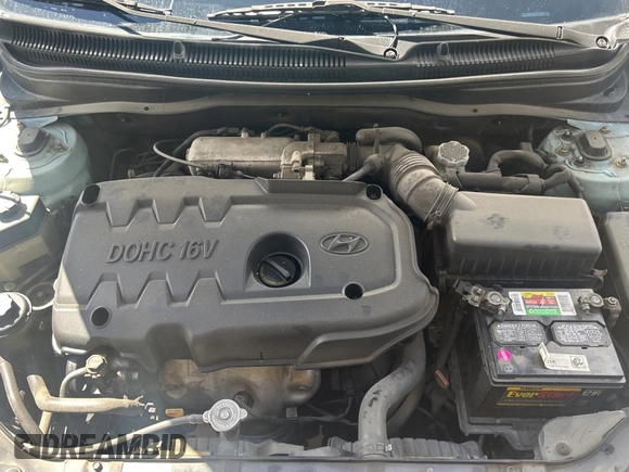 2008 Hyundai Accent GLS with VIN KMHCN46C68U190250, listed as a Copart auction lot 52031835 with 238,026 mi miles and Salvage Title. Bid and sale history available at carsss.com. Image 7.