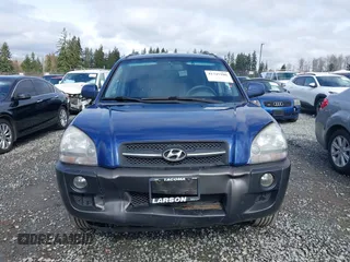 2007 Hyundai Tucson SE with VIN KM8JN12D77U502031, listed as a IAAI auction lot 41745106 with 131,668 mi miles. Bid and sale history available at carsss.com. Image 12.