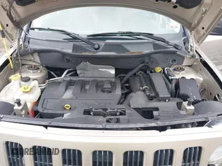 2009 Jeep Patriot Limited with VIN 1J4FT48B19D172049, listed as a IAAI auction lot 41991556 with 86,634 mi miles and . Bid and sale history available at DreamBid. Image 10.