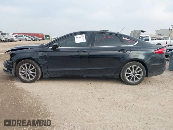 2017 Ford Fusion SE with VIN 3FA6P0H7XHR397029, listed as a IAAI auction lot 42281733 with 65,961 mi miles and . Bid and sale history available at DreamBid. Image 15.