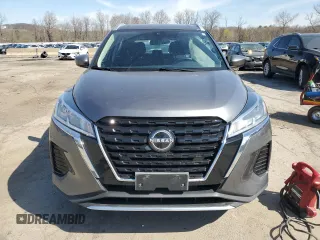2022 Nissan Kicks SV with VIN 3N1CP5CV2NL485672, listed as a Copart auction lot 53730555 with 30,347 mi miles and Salvage Title. Bid and sale history available at DreamBid. Image 5.