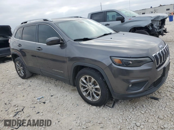 2020 Jeep Cherokee Latitude Plus with VIN 1C4PJLLB9LD548909, listed as a Copart auction lot 44524555 with 88,129 mi miles and Salvage Title. Bid and sale history available at carsss.com. Image 4.