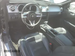 2005 Ford Mustang Deluxe with VIN 1ZVFT84N655254096, listed as a Copart auction lot 62481145 with 113,078 mi miles and Salvage title. Bid and sale history available at DreamBid. Image 8.