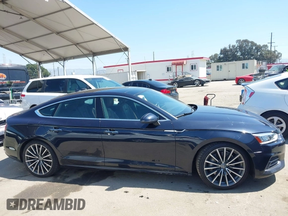 2018 Audi A5 Sportback Premium Plus с VIN WAUBNCF58JA119812, выставлен на аукционе IAAI как лот 42001597 с пробегом 55 396 миль миль и . История ставок и продаж доступна на DreamBid. Изображение 13.