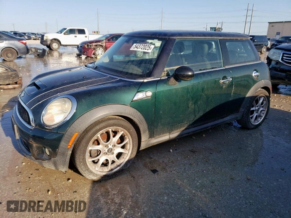 2007 MINI Hardtop S with VIN WMWMF73507TT86117, listed as a Copart auction lot 54372025 with 101,871 mi miles and Clean Title. Bid and sale history available at DreamBid. Image 1.