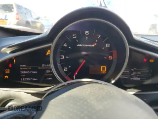 2016 McLaren 650S z VIN SBM11FAA5GW006080, wystawiony jako Copart lot #48061065 z przebiegiem 36 645 mil mil oraz Szkody całkowita. Historia ofert i sprzedaży dostępna na DreamBid. Obrazek 9.