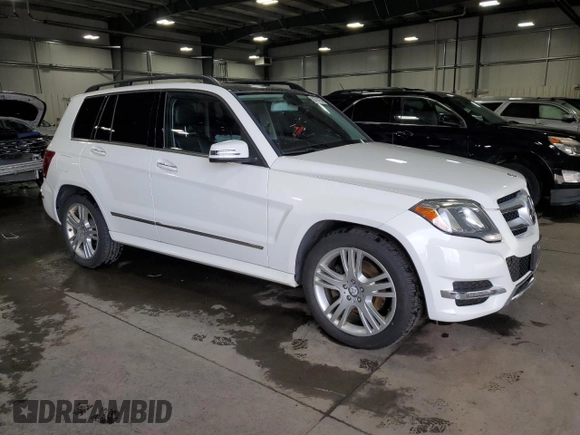 2015 Mercedes-Benz GLK GLK 350 with VIN WDCGG8JB3FG346319, listed as a Copart auction lot 50708155 with 171,112 mi miles and Salvage Title. Bid and sale history available at carsss.com. Image 4.