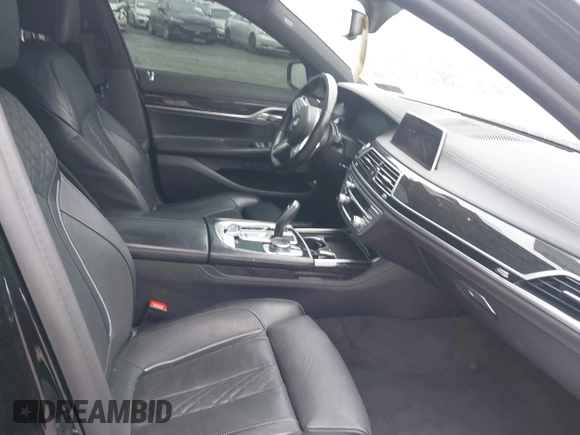 2021 BMW 7 Series 740i with VIN WBA7T2C0XMCF73506, listed as a IAAI auction lot 42335145 with 35,838 mi miles and . Bid and sale history available at DreamBid. Image 5.