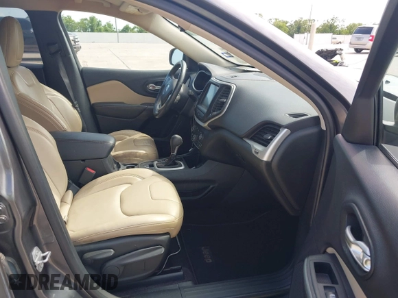 2017 Jeep Cherokee Limited z VIN 1C4PJLDB2HW503255, wystawiony jako IAAI lot #42249578 z przebiegiem 46 528 mil mil oraz . Historia ofert i sprzedaży dostępna na DreamBid. Obrazek 5.