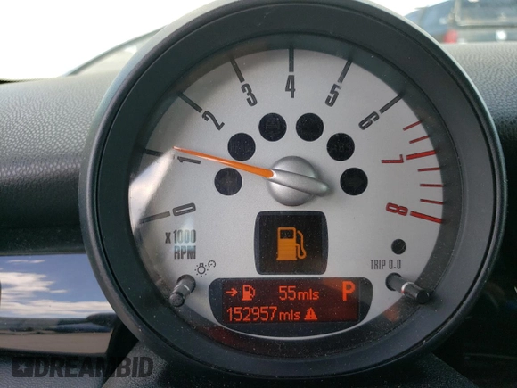 2013 MINI Hardtop S with VIN WMWSV3C52DT389647, listed as a Copart auction lot 56764135 with 152,957 mi miles and Clean Title. Bid and sale history available at DreamBid. Image 9.