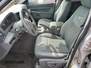 2006 Jeep Grand Cherokee Laredo with VIN 1J4HS48NX6C266616, listed as a Copart auction lot 74976124 with 0 mi miles and Non Repairable. Bid and sale history available at carsss.com. Image 7.
