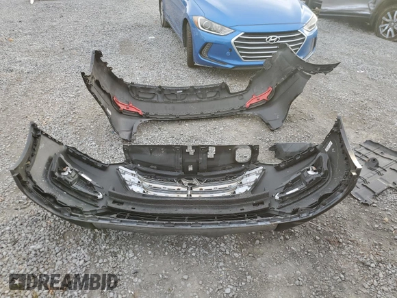 2013 Hyundai Santa Fe Sport z VIN 5XYZU3LB1DG108203, wystawiony jako Copart lot #82144674 z przebiegiem 133 217 mil mil oraz Szkoda całkowita • Salvage title. Historia ofert i sprzedaży dostępna na DreamBid. Obrazek 13.
